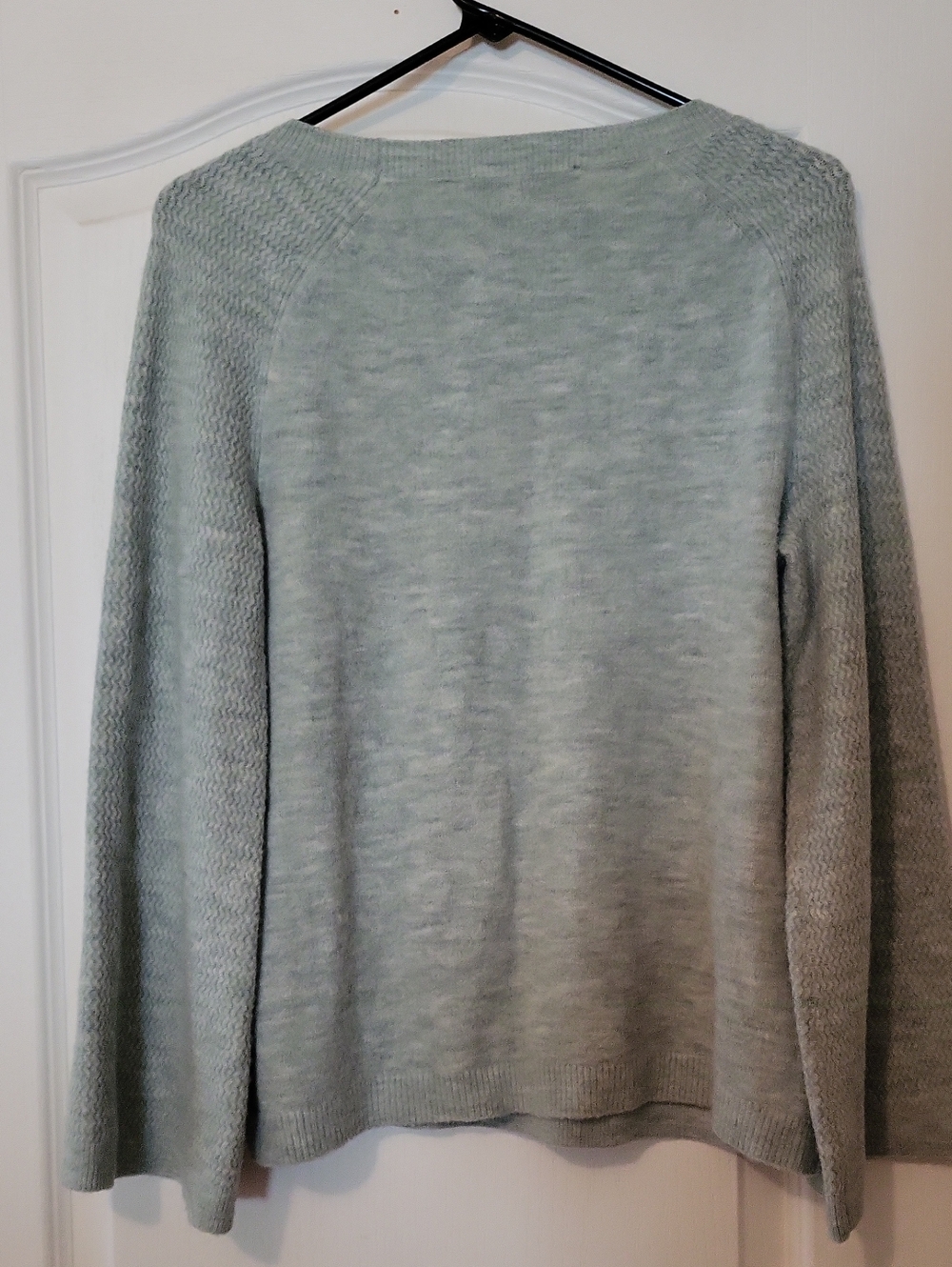 Loft Small Sweater - Picture 6 of 6